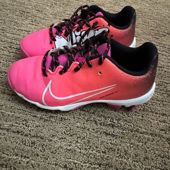 Nike Vibrant Pink and Orange Cleats - Picture 1 of 7